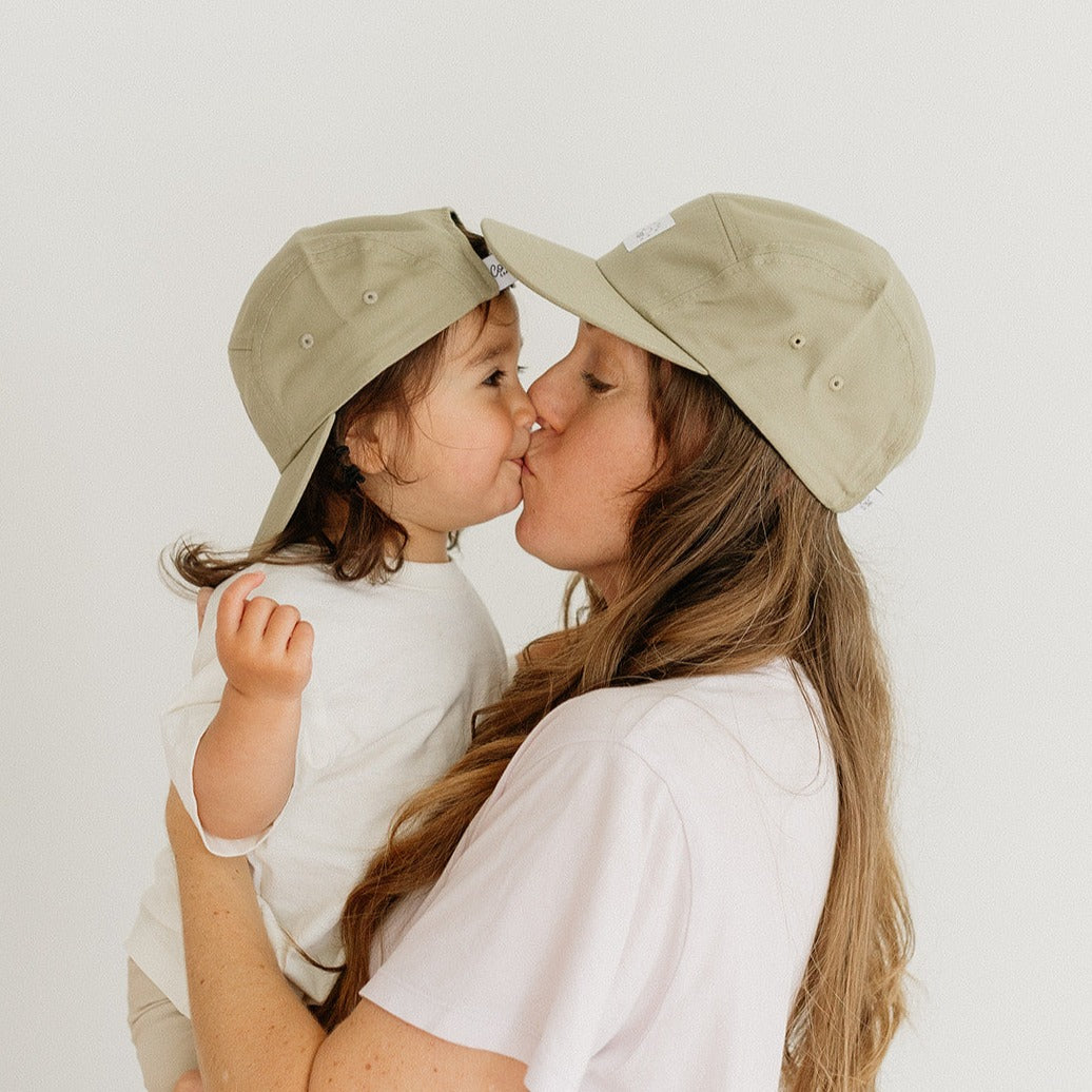 Organic Cotton Hat with Original Icon in Ash | Adult