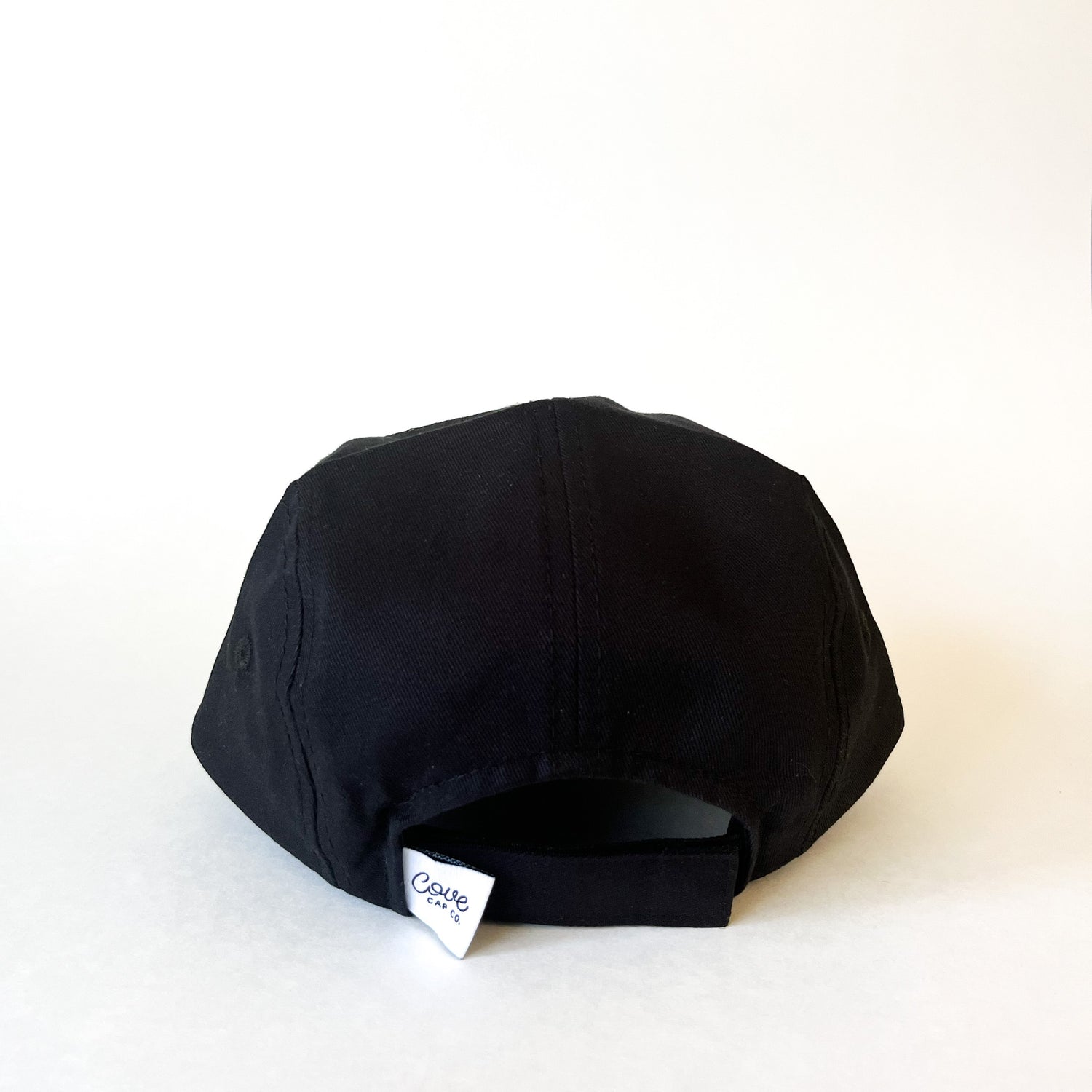 Organic Cotton Hat with Minimalist Icon in Raven | Adult